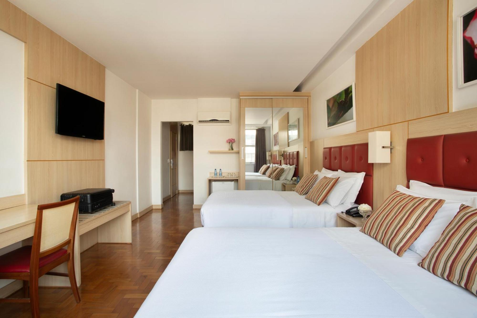 Premium Quadruple Room
